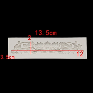Detail showing 13.5x3.5cm silicone cake mold with vintage floral vine lace pattern