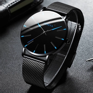 Montre à quartz Geneva pour hommes noire avec index bleus et bracelet en maille