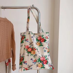 Sac fourre-tout en coton au motif floral vintage rouge et bleu pour un usage quotidien