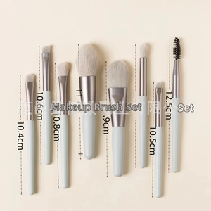 Detail of 8-piece mini makeup brush set showing handle heights from 10.4cm to 12.5cm