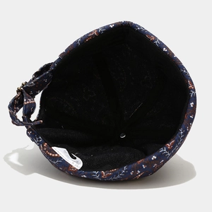 Retro paisley pattern docker hat with adjustable metal buckle and soft inner lining