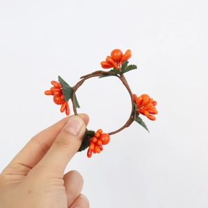 Portatovaglioli Con Bacche Artificiali Schiuma Fogliame Realistico Halloween Ringraziamento Natale Tavola Da Pranzo Arancio Rosso