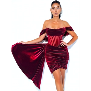 Robe Mini Corset Épaules Dénudées En Velours Avec Gants Longs Robe De Soirée Sexy Moulante Froncée Pour Femmes