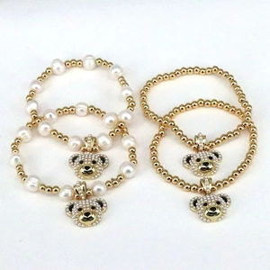 Sweet Bear Pendant Bracelet With Gold Plated Copper Beads And Artificial Pearls Elastic Fashion Jewelry For Women