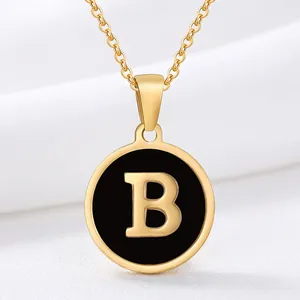 Collier Pendentif Lettre Initiale Plaqué Or 18K Acier Inoxydable Émail Noir Pièce Ronde Alphabet Bijoux Mode Femme