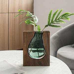 Nordic solid wood and green glass hydroponic vase for creative home decor
