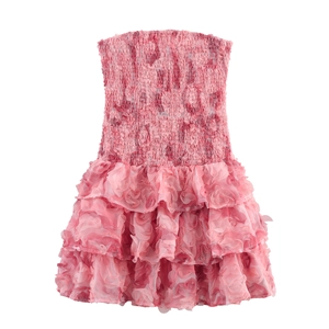 Vestido Mini Palabra De Honor Rosa Fruncido Con Volantes Escalonados Textura Floral 3D Poliéster Estilo Dulce