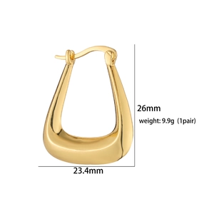 Detailed size specifications for thick gold U-shaped hoop earrings with dimensions