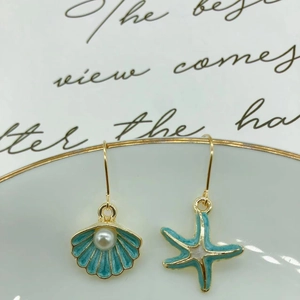 Asymmetric starfish and shell pearl earrings with blue enamel and S925 silver hooks