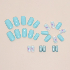 Light blue vintage floral fake nails set with matte glitter and glossy square finish