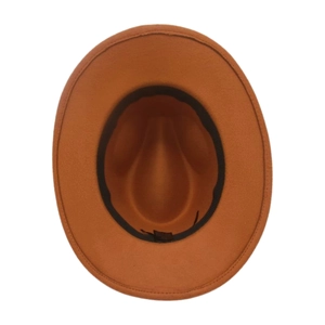 Vue détaillée de la doublure du chapeau fedora avec bandeau noir et feutre de haute qualité