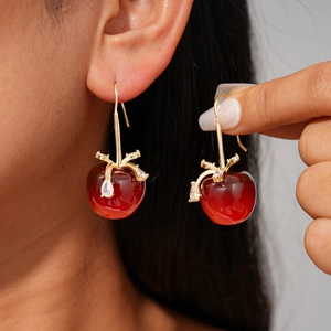 Boucles D'Oreilles Pendantes Cerise Avec Alliage De Cuivre Or Résine Zircon Mode Douce Festive Pour Femmes