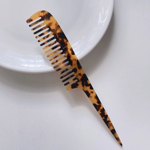 Minimalist marble pattern acetate long handle tail comb in tortoiseshell brown and black