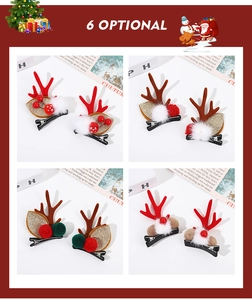 Détail montrant quatre styles de pinces à cheveux bois de renne en peluche avec baies