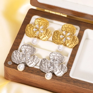 Flower Clover Drop Earrings Stainless Steel 18K Gold Plated Zircon Faux Artificial Pearl Dangle French Retro Elegant Women Jewelry