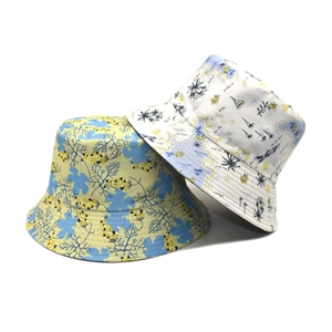 Bobs avec imprimé floral et Aloha pour protection solaire et style décontracté