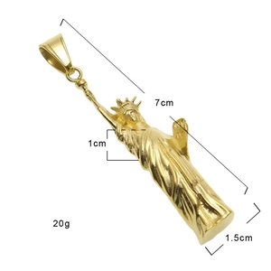 Détails du pendentif Statue de la Liberté plaqué or avec dimensions affichées
