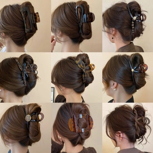 Pinces à cheveux élégantes en laine avec motifs écailles de tortue et fini mat