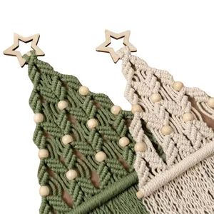 Kit albero di Natale macramè fai da te in cotone verde e beige con perline di legno