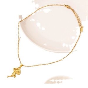 Minimalist 18K gold plated stainless steel jellyfish pendant necklace for women