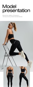 Détails de l'ensemble de yoga noir avec bordures blanches et legging taille haute