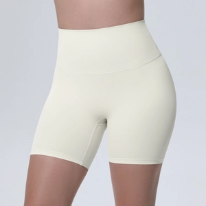 Détail du short de yoga sans couture à taille haute avec ceinture de compression