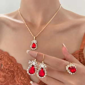Alloy Rhinestone Necklace Earrings Ring And Bracelet Teardrop Heart Gemstone Elegant Bridal Wedding Jewelry Accessories