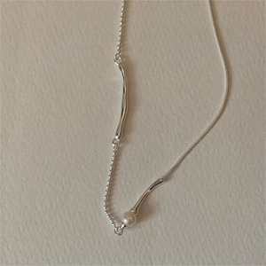 Minimalist 925 sterling silver pearl necklace with modern organic bead and mixed chain