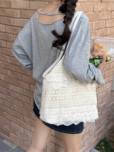 Grand sac cabas en dentelle blanche crochetée avec bords volantés pour l'été