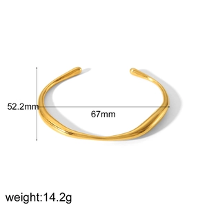Minimalist 18k gold plated stainless steel open bangle with 67mm x 52.2mm dimensions