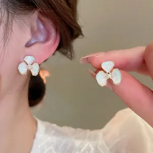 18k gold plated acrylic flower stud earrings with pearl center for women