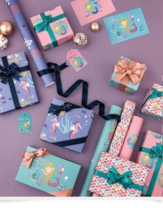 Coffret cadeau sirène complet avec papier, boîtes et étiquettes au motif monde marin