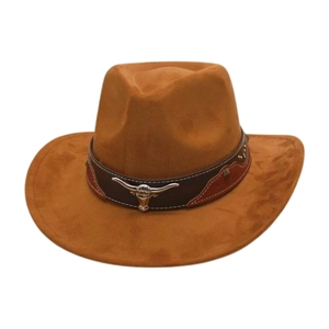Chapeau de cowboy western marron en daim avec emblème de taureau argenté et bande