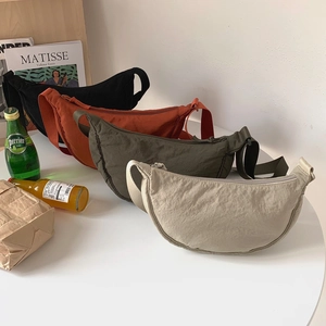 Nylon Crescent Crossbody Bag Lightweight Dumpling Shape Shoulder Purse Adjustable Strap Casual Simple For Women