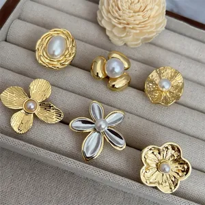 18K gold plated flower pearl rings collection in adjustable minimalist vintage style