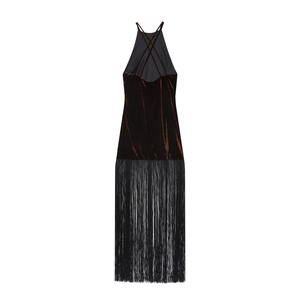 Robe licou en velours marron avec bretelles croisées et détails de franges noires