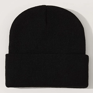 Klassische schwarze gerippte Strickmütze mit Umschlag für Herren und Damen im Winter-Trend
