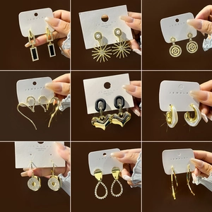 Alloy Rhinestone Artificial Pearl Earrings For Women With Silver Earring Post Elegant Tassel Geometric Stud Dangle Jewelry