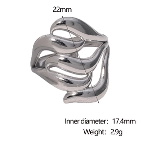 Abstract wavy silver ring details showing inner diameter 17.4mm and width 22mm size specs