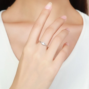 Elegant 925 sterling silver ring with square zircon stone on model's hand