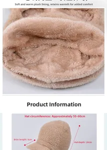 Détail du bonnet d'hiver en tricot avec doublure pelucheuse et mesures de taille précises