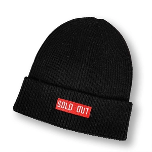 Bonnet en tricot noir avec patch rouge Sold Out, chapeau d'hiver chaud et élégant uni