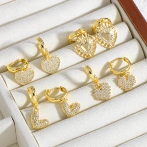 Fashion Copper Gold Plated Heart Hoop Earrings For Women Sparkling Full Zirconia Minimalist Jewelry Daily Wear Accessories