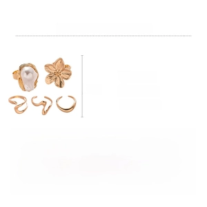 Detaillierte Größenangaben für 5-teiliges Set aus Gold-Legierung Blumenringen