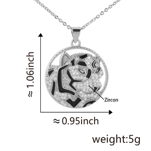 Detail view of tiger pendant necklace with zircon dimensions and 5g weight specifications