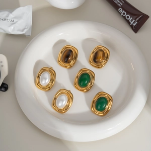 Vintage Oval Stud Earrings Gold Plated Stainless Steel Inlaid Tiger Eye Malachite Faux Artificial Pearl Hypoallergenic Jewelry For Women