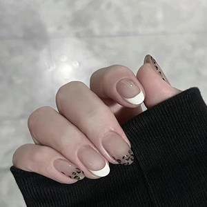 Press On Nails French Tip Leopard Print Almond Shape Detachable Manicure Decoration Elegant Style For Women