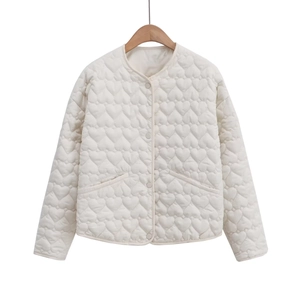 Women Heart Shaped Quilted Jacket Round Neck Single Breasted Lightweight Solid Color Long Sleeve Coat Outwear