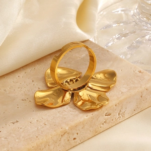 Exaggerated 18K gold plated stainless steel big flower ring for women on stone base
