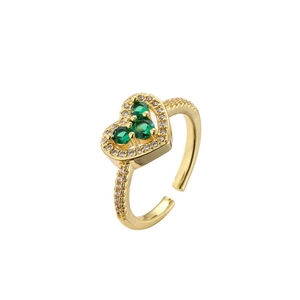 Squisito anello a cuore placcato in oro con gemme verdi e scintillanti zirconi